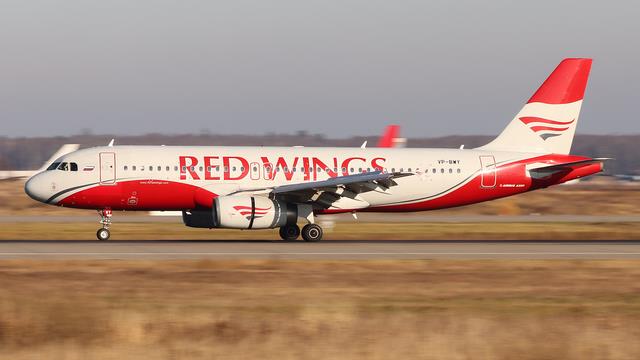 VP-BWY:Airbus A320-200:Red Wings Airlines